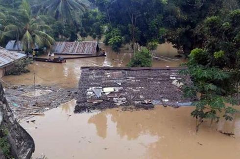 Korban Banjir Bandang di Gorontalo Kekurangan Air Bersih