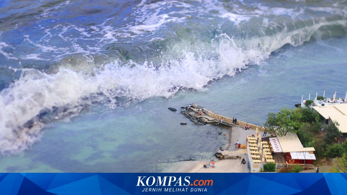 BMKG Sebut Gelombang Tinggi 4 Meter Berpotensi Melanda Perairan NTT hingga 8 Juli