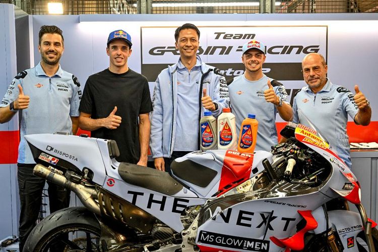 Tim Gresini Racing bersama sponsor dari Indonesia