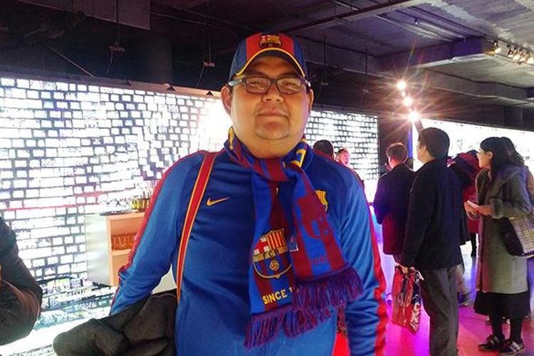 Media Engagement Oppo Indonesia, Aryo Meidianto, Rabu (1/3/2017), sesaat sebelum menyaksikan laga FC Barcelona di Camp Nou.