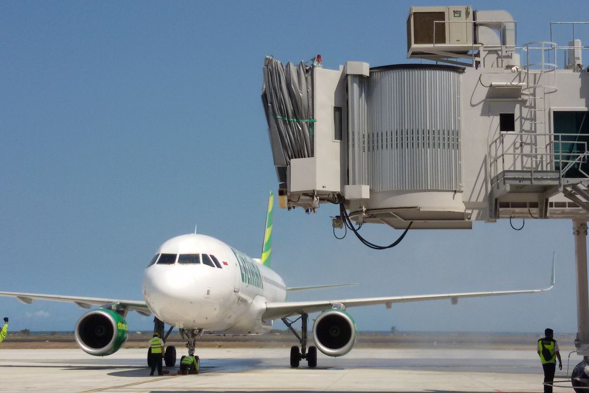 Sebanyak 52 penumpang terbang dengan pesawat Citilink dari Bandar Udara Yogyakarta International Airport menuju Halim Perdanakusuma pada Senin (6/5/2019). Hari ini, Citilink menjadi maskapai pertama yang mengoperasikan armada di YIA.