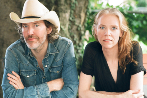 Lirik dan Chord Lagu Look at Miss Ohio - Gillian Welch