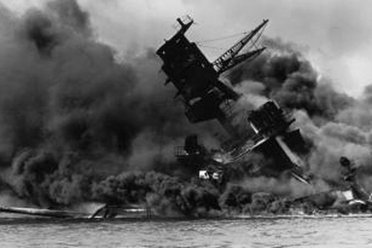 Kapal USS Arizona adalah salah satu kapal perang AS yang tenggelam akibat serangan mendadak Jepang ke Pangkalan AS Pearl Harbor, Hawaii, pada 7 Desember 1941.