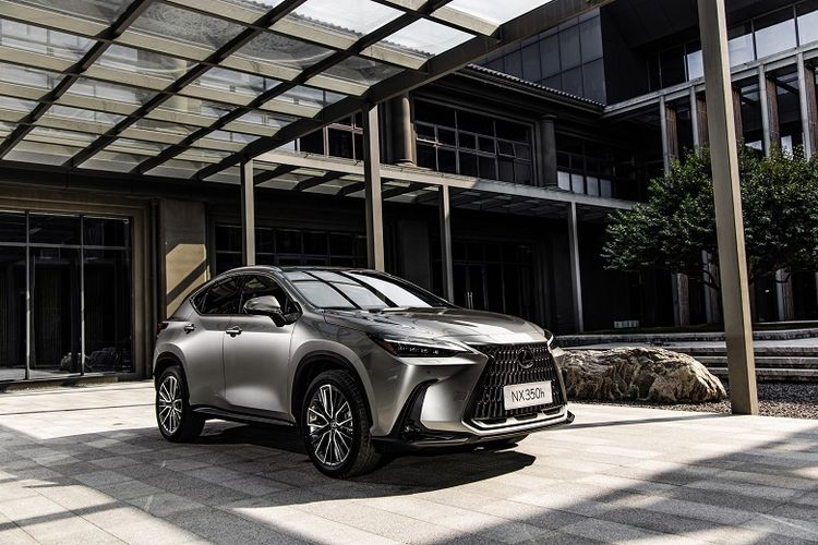 The All New Lexus NX 350h Luxury.