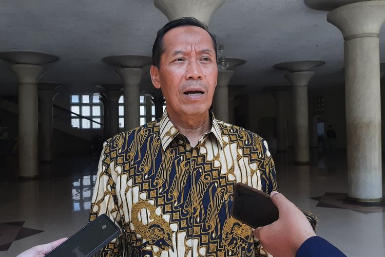Wamendiktisaintek soal Kuliah Gratis, Skema Masih Berproses