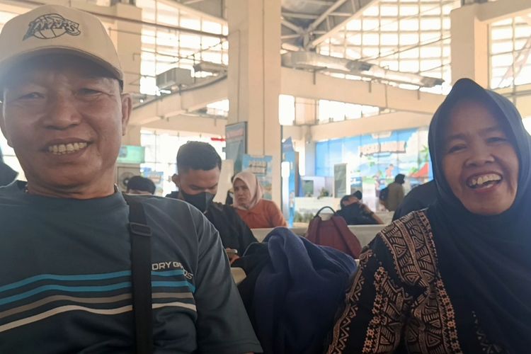 Cerita Pasutri Mudik ke Palembang: Biarpun Tinggal di Jakarta, Harus Pulang Kampung