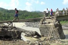 Jembatan Kaliputih di Kendal Kembali Putus, Ribuan Warganya Terisolasi