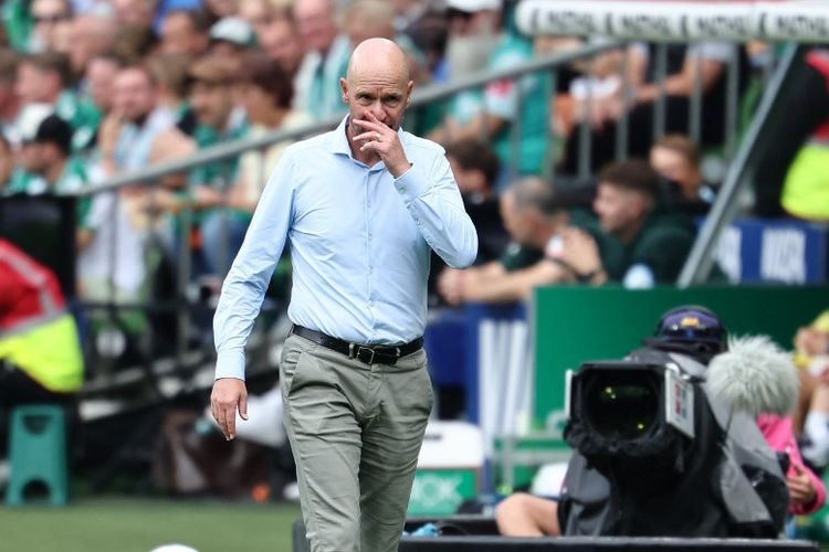 Baru Dua Laga, Situasi Erik ten Hag di Bayer Leverkusen Sudah Kritis