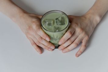 Moringacha Latte, Olahan Daun Kelor Lokal Dipadukan dengan Upacara Teh Jepang