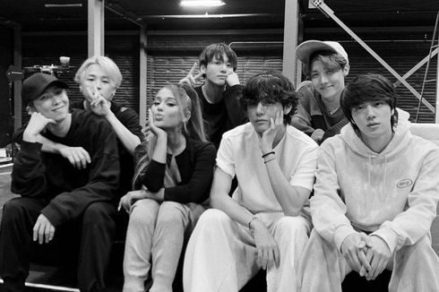 Ariana Grande Mengaku Menjerit Saat Lihat BTS Latihan