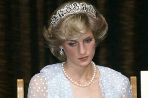 Terungkap Alasan Putri Diana Dulu Selalu Menundukkan Kepala