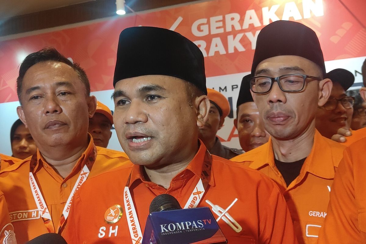 Ketua Umum Gerakan Rakyat, Sahrin Hamid ditemui di kawasan Menteng, Jakarta Pusat, Minggu (13/7/2025) di sela-sela Rapimnas I Gerakan Rakyat.