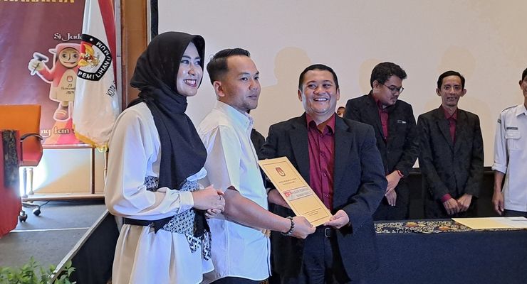 KPU Solo Tetapkan Respati-Astrid sebagai Wali Kota dan Wakil Wali Kota Terpilih