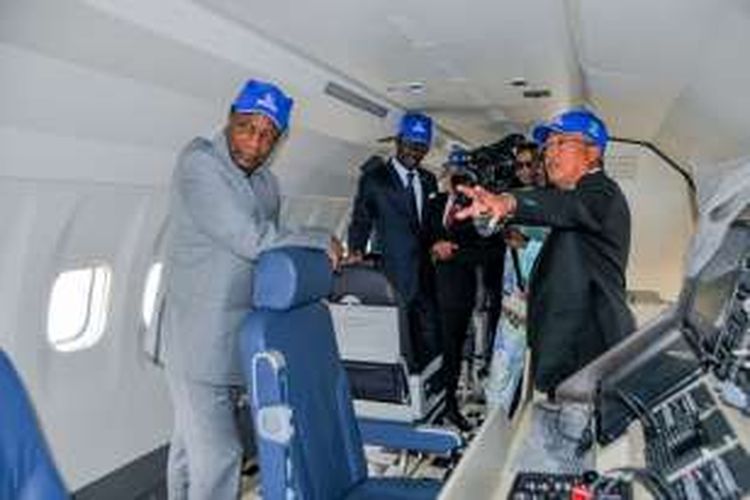 Presiden Republik Guinea, Alpha Conde mengunjungi PT Dirgantara Indonesia (DI), Kamis (4/8/2016). Ia menyampaikan keinginannya untuk membeli pesawat CN235. 