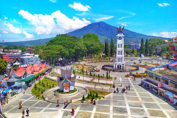 Jam Gadang di Kota Bukittinggi, Sumatera Barat