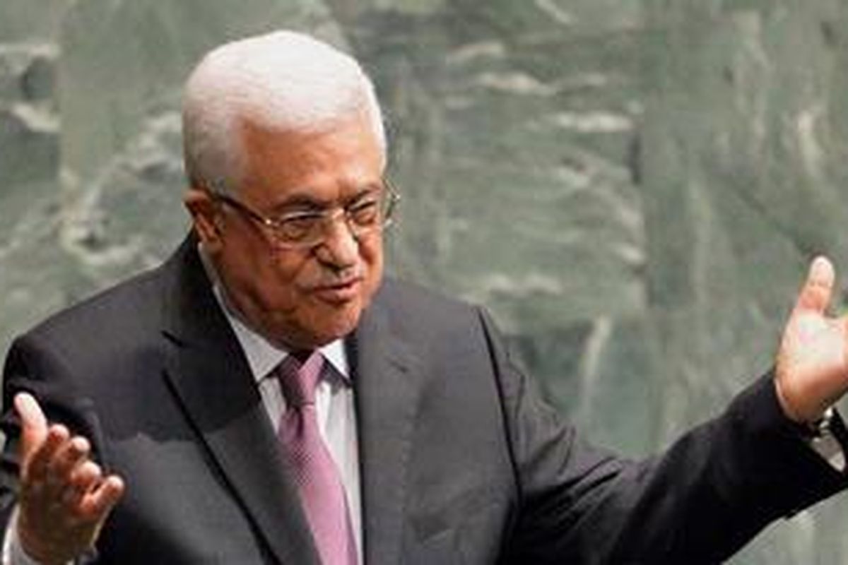 Presiden Palestina Mahmoud Abbas saat berpidato di depan Majelis Umum PBB di New York, Kamis (29/11/2012) menjelang voting atas resolusi yang akan meningkatkan status Palestina dari entitas pemantau menjadi negara pemantau non anggota di PBB.