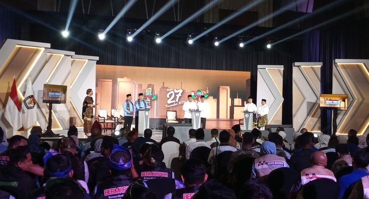 Debat Pilkada Riau, Para Paslon Umbar Cara Tuntaskan Kemiskinan