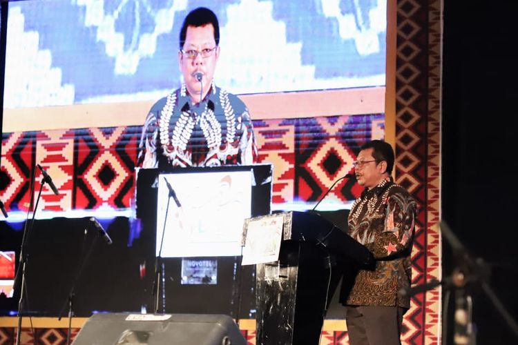 Festival dan Lomba Seni Siswa Nasional (FLS2N) telah resmi ditutup oleh Direktur Pembinaan SMA (PSMA) Purwadi Sutanto (20/0/2019) di Bandar Lampung. Provinsi Lampung sekaligus menjadi pengumpul medali terbanyak dalam gelaran FLS2SN 2019 ini.