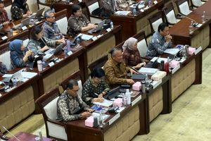 DPR Tanya BI: 'Semua Instrumen Dipakai, Rupiah Kok Melemah?'