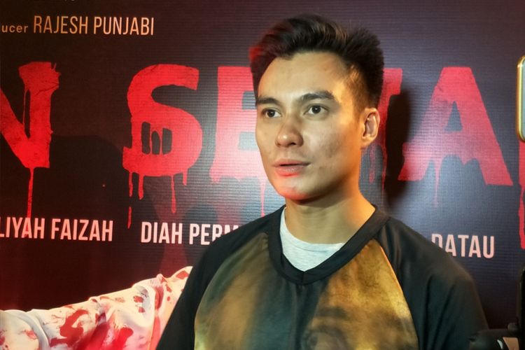 Baim Wong dalam wawancara di sela gala premier film Titisan Setan di XXI Metropole, Jakarta Pusat, Senin (5/3/2018) malam.