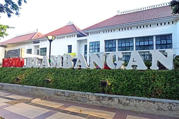 Gedung RSUD Blambangan Banyuwangi tampak depan