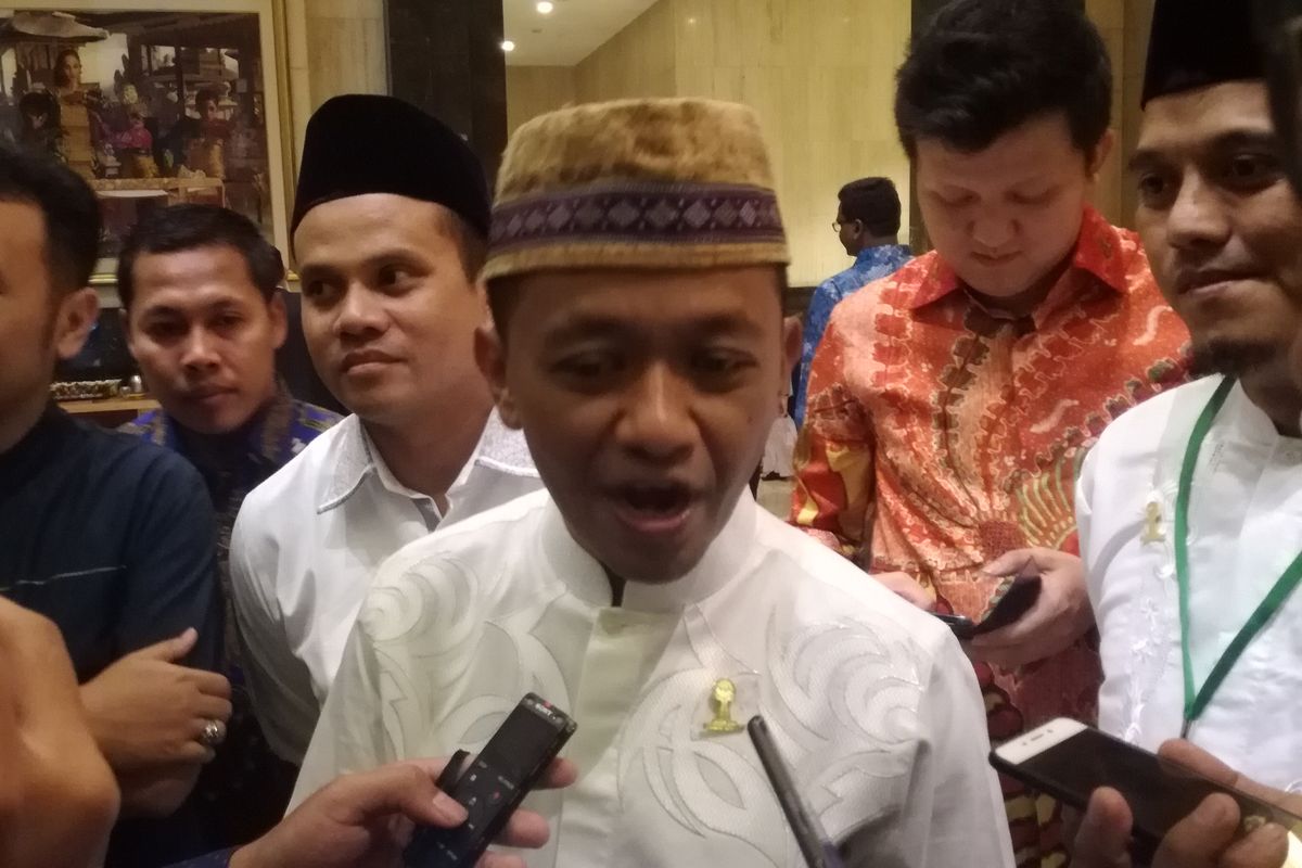 Ketua Umum Himpunan Pengusaha Muda Indonesia (HIPMI) Bahlil Lahadalia  seusai mengikuti acara Silaturahim Nasional dan Buka Puasa Bersama HIPMI di Ritz Carlton, Jakarta, Minggu (25/5/2019).