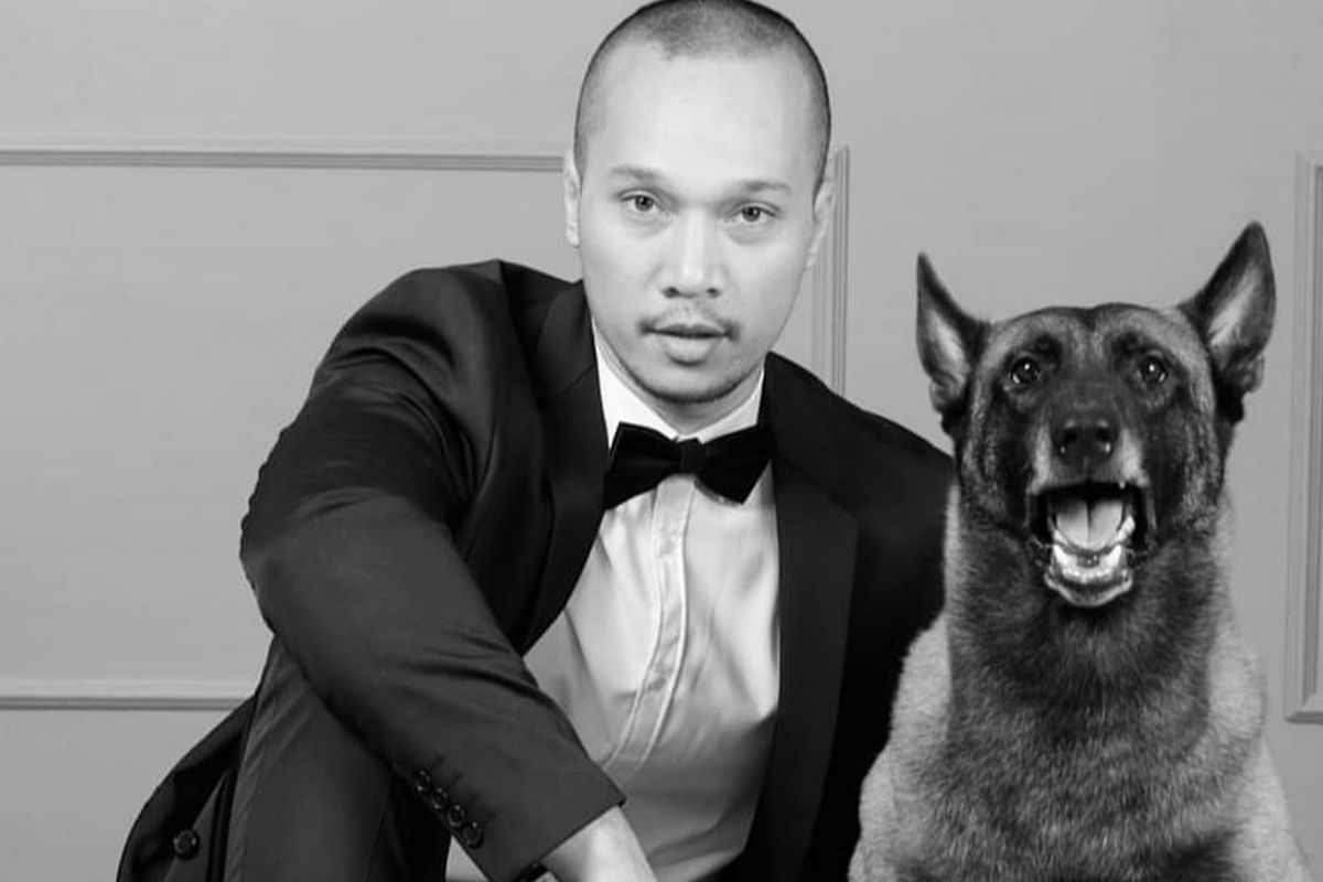 Presenter Bima Aryo bersama anjing belgian malinois bernama Paltakush atau Sparta.