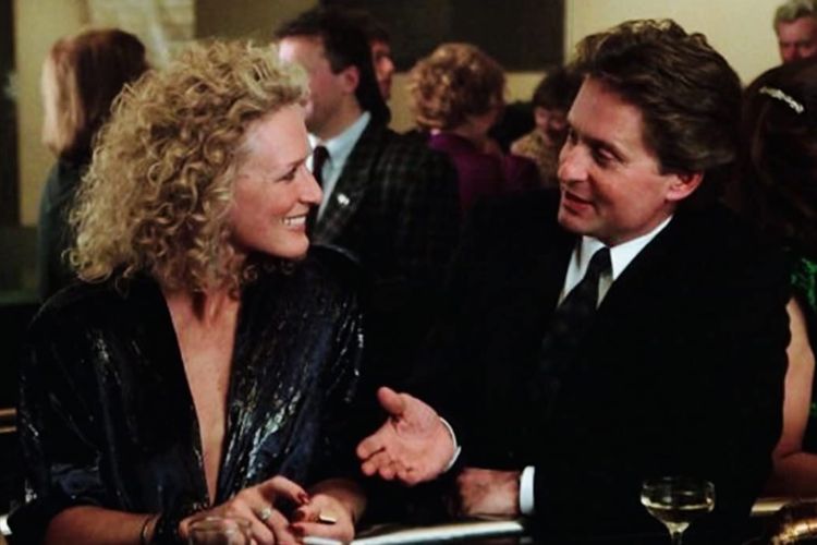 Fatal Attraction (1987), film kontroversial di era 1980an. 