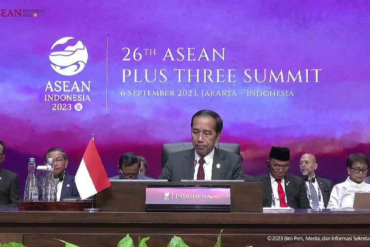 Presiden Joko Widodo saat membuka Konferensi Tingkat Tinggi (KTT) ke-26 ASEAN Plus Three di Jakarta Convention Center (JCC), Rabu (6/9/2023) siang.
