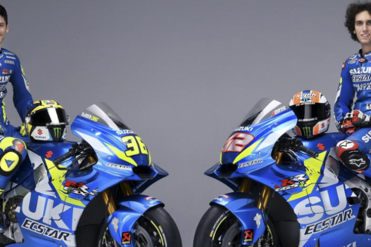 Duet pebalap Suzuki Ecstar, Joan Mir dan Alex Rins saat peluncuran motor GSX-RR untuk musim kompetisi MotoGP 2019, Minggu (3/2/2019).