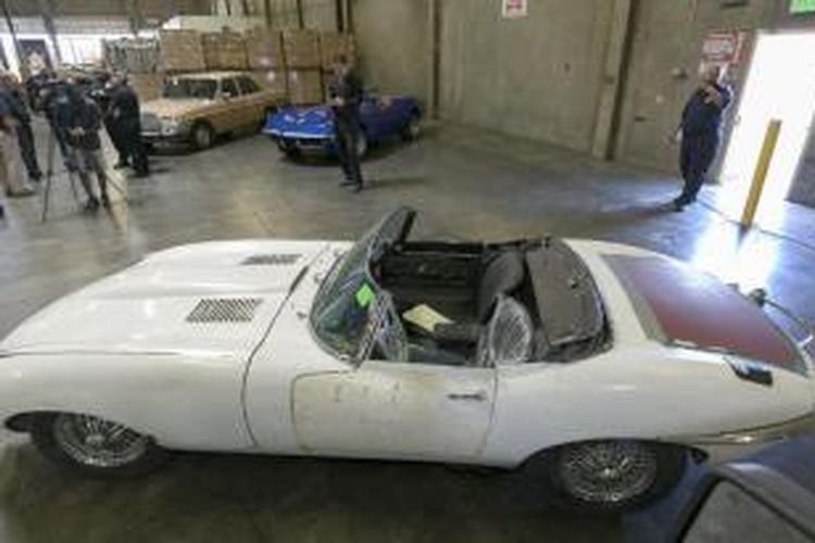 Jaguar konvertibel XK-E 1967 ini ditemukan kembali setelah hilang 46 tahun lalu.