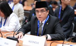 Menaker Yassierli Ungkap Strategi Indonesia Hadapi Tantangan Ketenagakerjaan di Asia-Pasifik