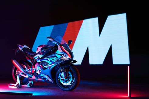 BMW M 1000 RR Diperkenalkan, Seri M Pertama untuk Roda Dua