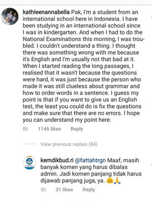 Salah satu warganet memberikan komentar tata bahasa pembuat soal UN bahasa Inggris.