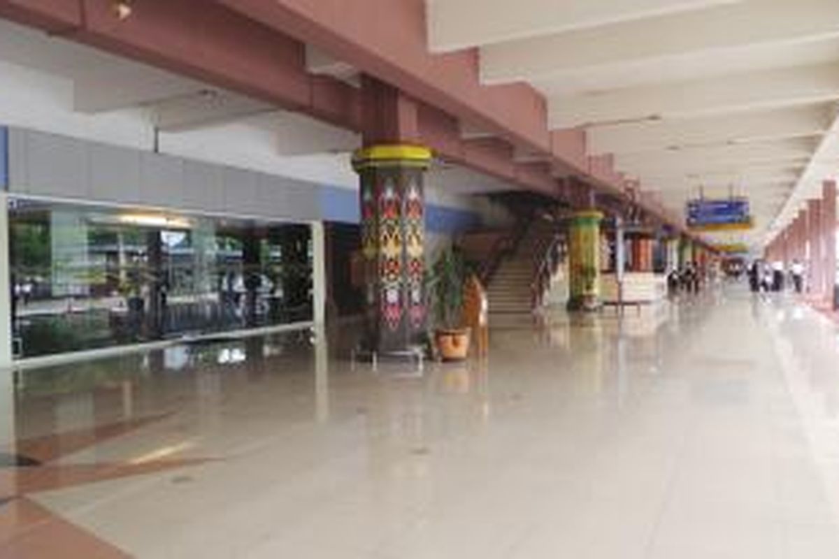 Bandara Halim Perdanakusuma. Jumat (20/12/2013).