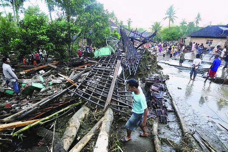 banjir bandang jember 2006