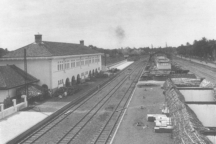 Proses pembangunan Stasiun Pasar Senen sekitar Mei 1924