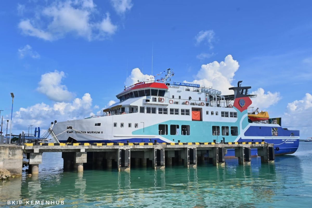 Kapal KMP Sultan Murhum II yang akan diresmikan oleh Presiden Joko Widodo pada Kamis (9/6/2022) bersama dengan Pelabuhan Kaledupa, Pelabuhan Tomia, dan Pelabuhan Binongko di Sulawesi.