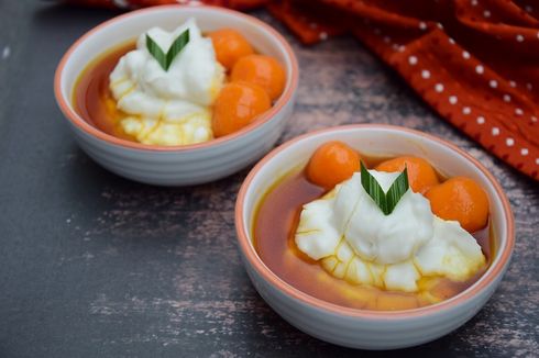 Resep Bubur Candil Tepung Ketan, Siram dengan Santan Gurih