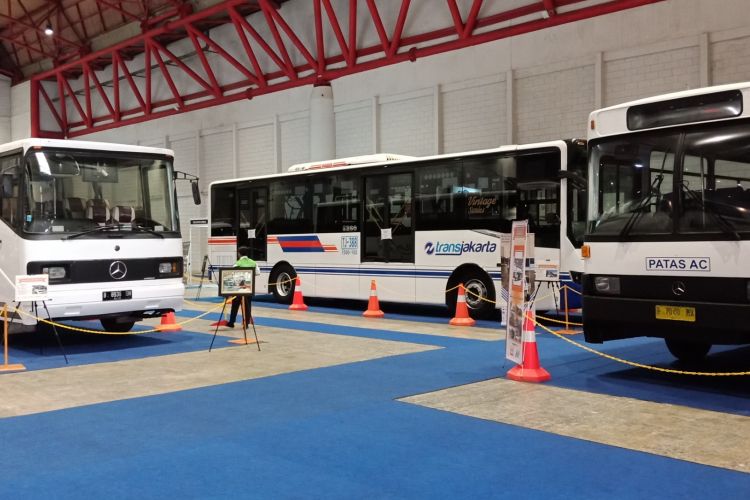 Bus klasik yang bisa Anda lihat di pameran Indonesia Classic N Unique Bus (Incubus) 2018 di Hall B Jakarta International Expo, Kemayoran, Jakarta Pusat pada 22-24 Maret 2018.