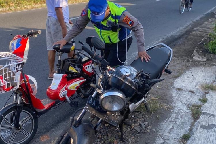 Cedera Kepala Parah, Lansia Pengendara Sepeda Listrik Tak Tertolong Usai Tabrakan di Magelang