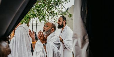 Gus Kafa Ajak Jemaah Haji 2026 Perkuat Zikir & Shalawat Jelang Armuzna