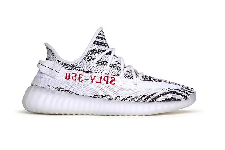 YEEZY 350 BOOST V2 ?Zebra? kembali tersedia di situs resmi di Adidas Inggris