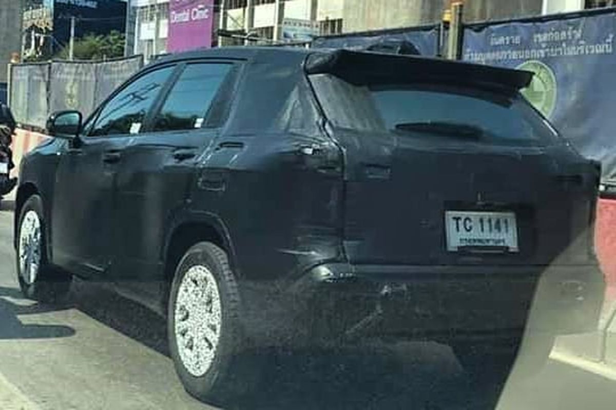 Foto spyshot Toyota Corolla Cross