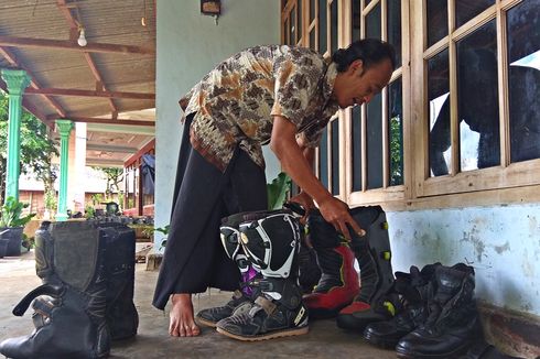 Ini Dia Supriyadi, Perajin Sepatu Langganan Para 