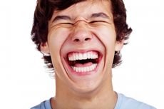 Tahukah Anda Ada Orang Fobia Tertawa?
