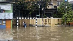 Warga Baru Jakarta Shock: Ternyata Begini Ya Banjir yang di TV Itu