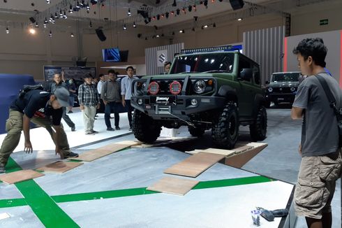 Ada Jimny Berjubah Rally di GIIAS 2019  