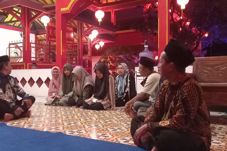 Masjid Klenteng digunakan sebagai tempat kajian pengetahuan Islam oleh masyarakat