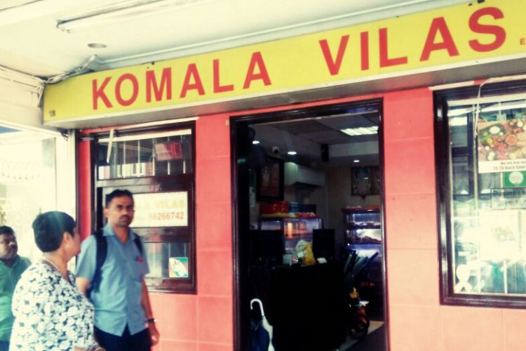 Restauran Komala Vilas merupakan restauran India tertua di kawasan Little India, Singapura, Sabtu (16/7/2017). Harga makanan dan minumannya cukup bersahabat di kantong pelancong.